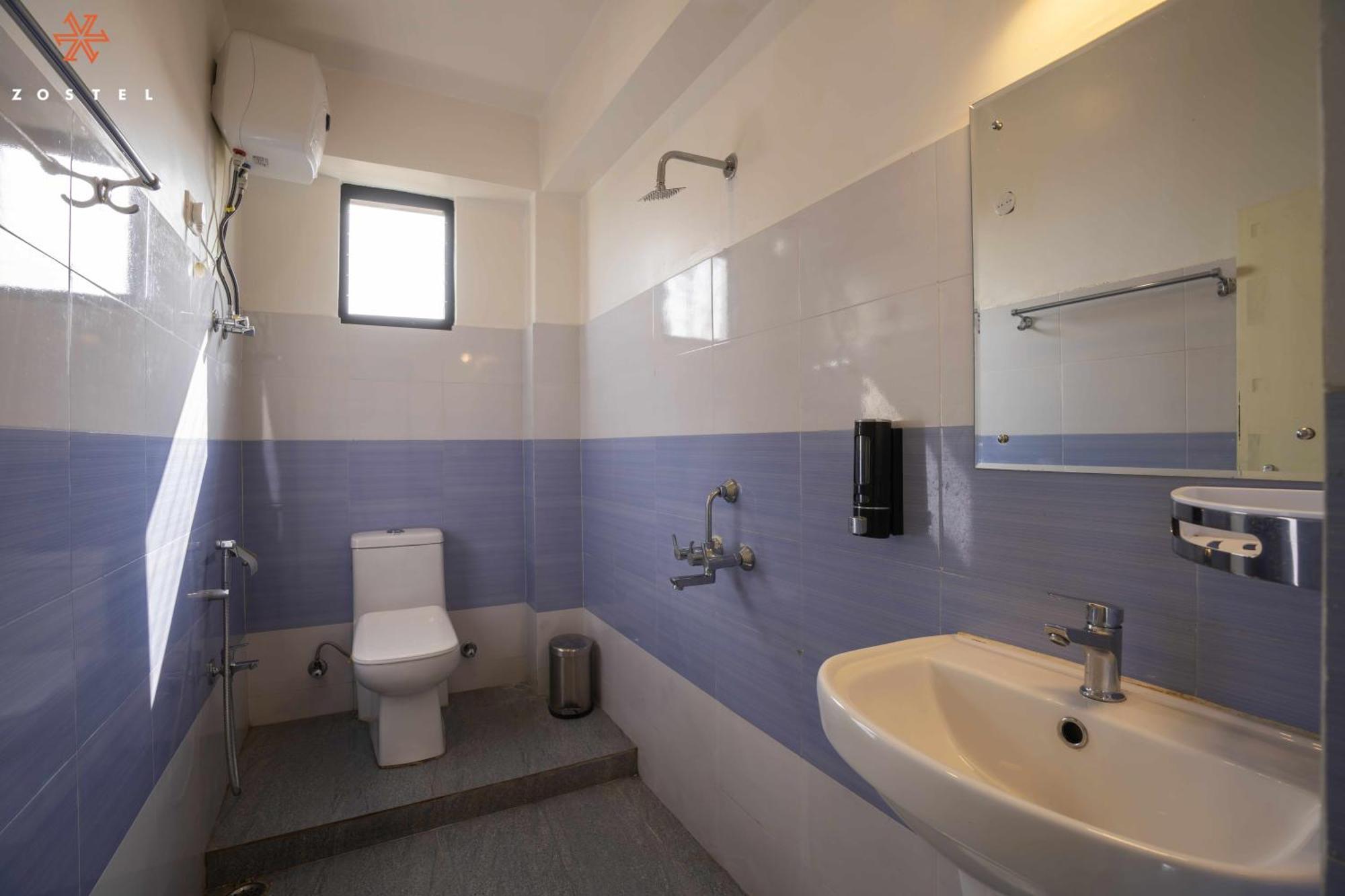 Zostel Rinchenpong Hostel Ngoại thất bức ảnh